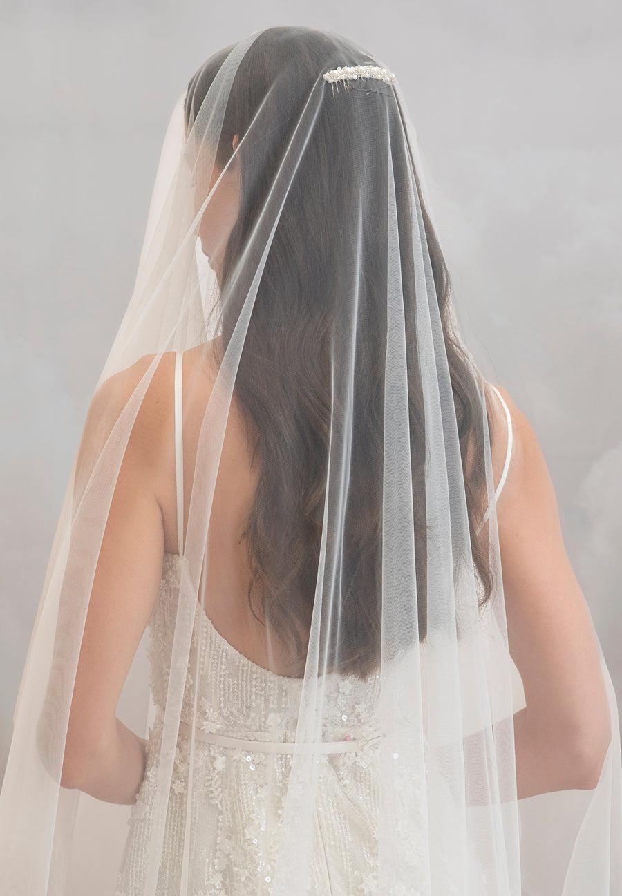 Atillia Veil - Blusher