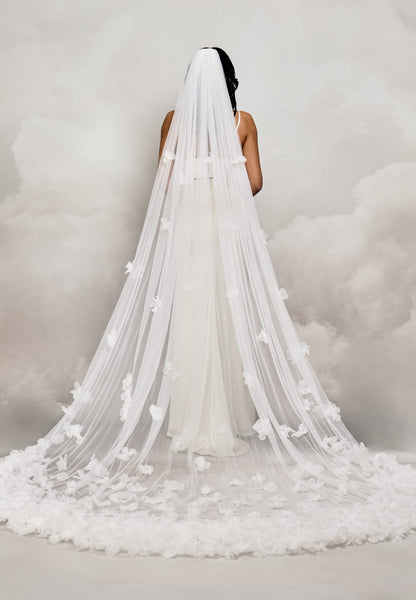 Ella Veil | 3D Flower Bridal Veil | Catherine Deane – Catherine