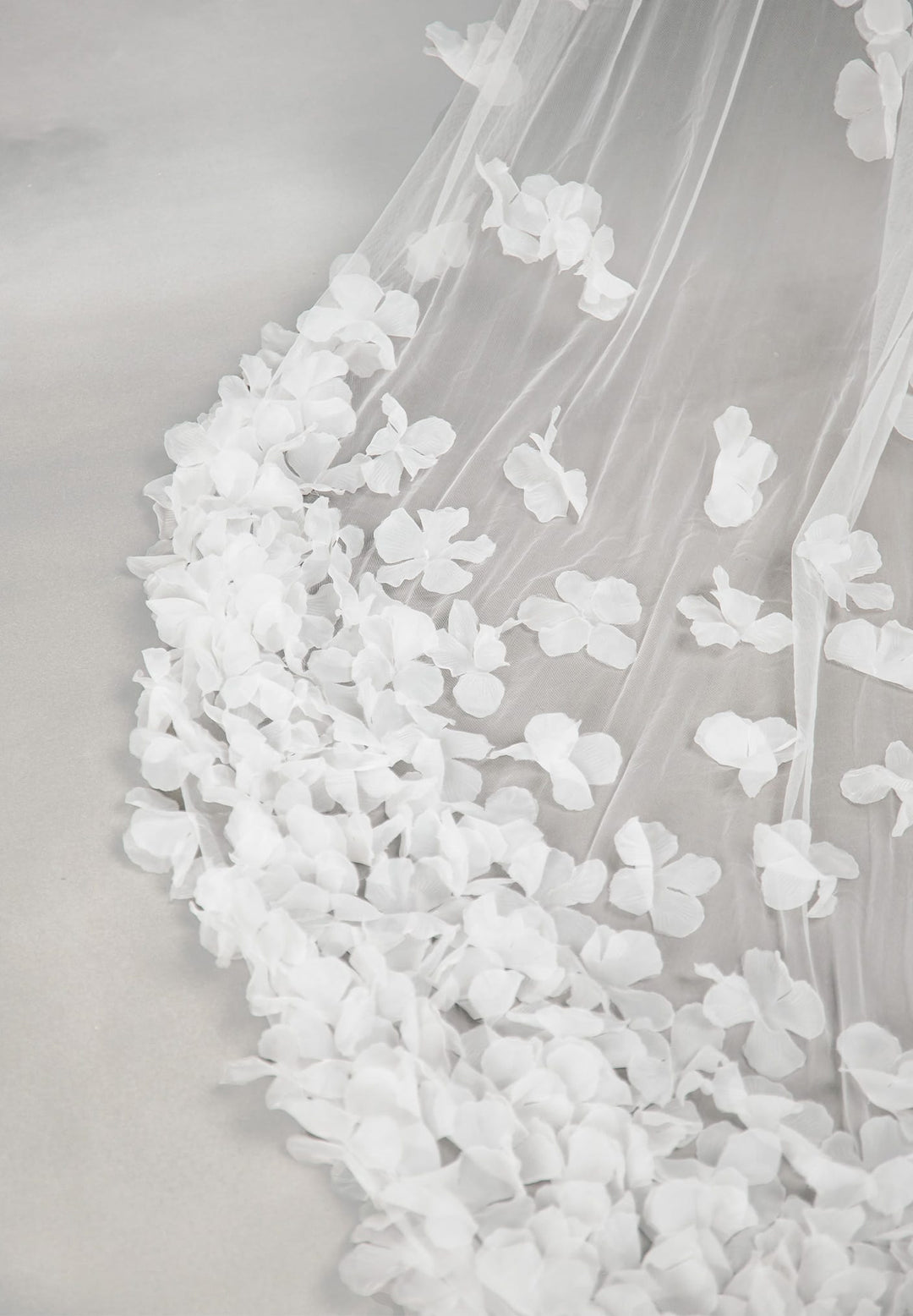 Ella Veil | 3D Flower Bridal Veil | Catherine Deane – Catherine