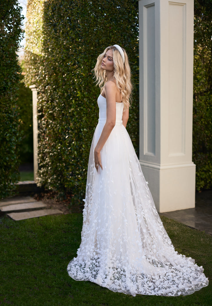 Daffodil Overskirt | 3D Floral Tulle Bridal Detachable Skirt