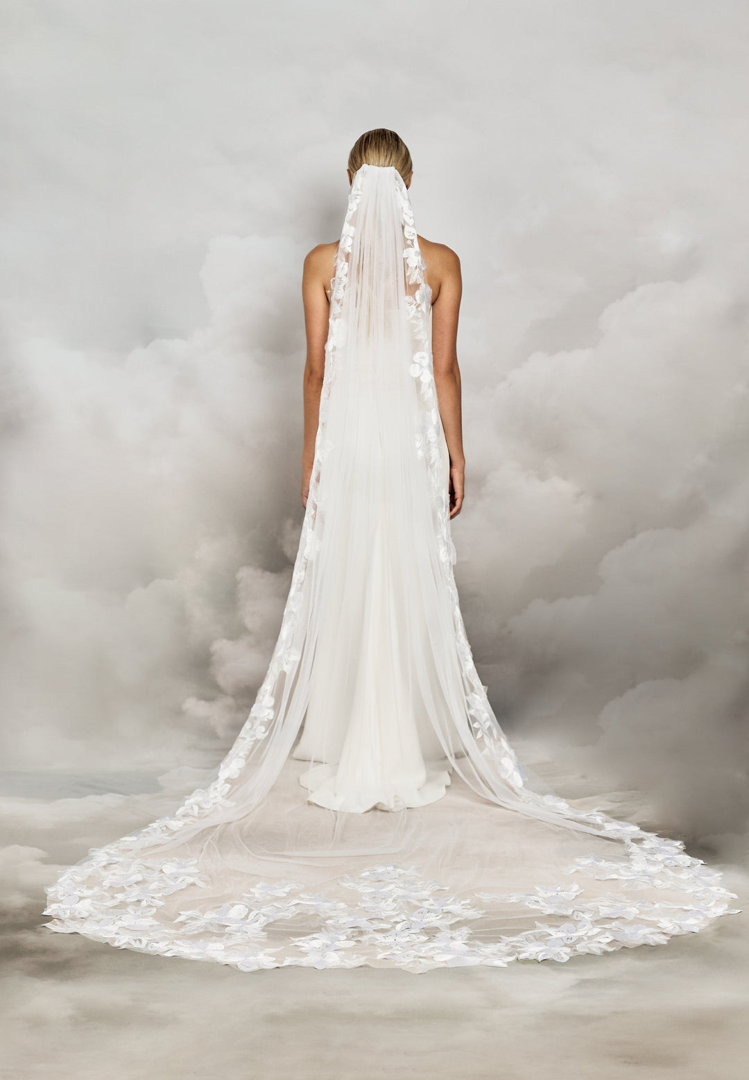 Daylily Veil | Flower Lace Border Bridal Veil | Catherine Deane