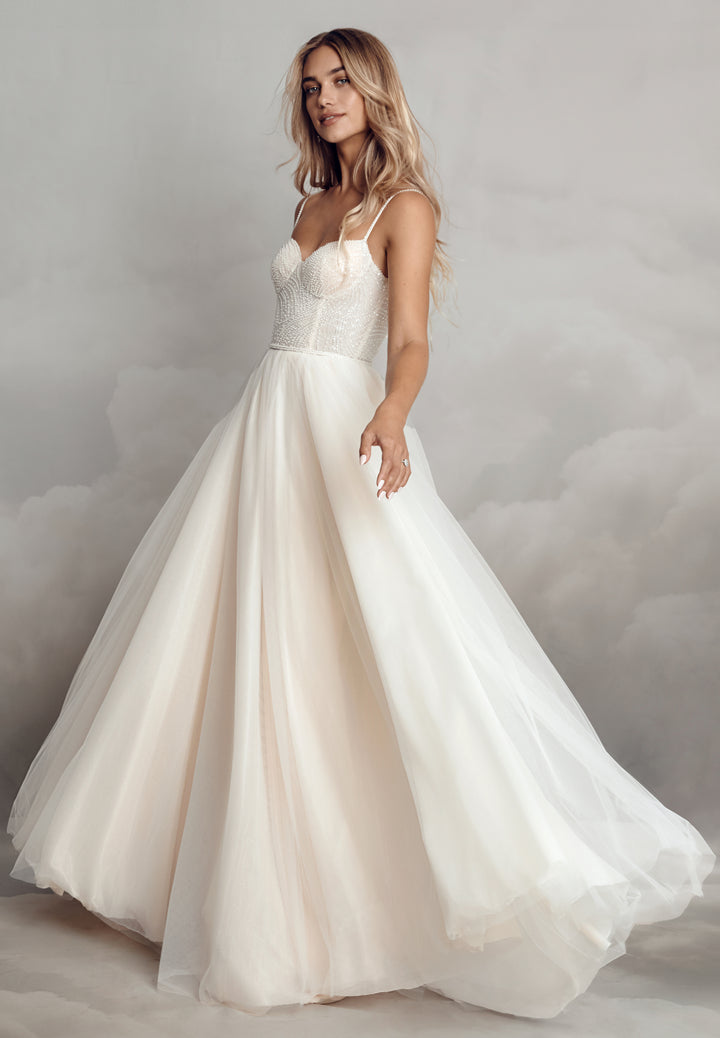 EmiliaGown68_720x.jpg?v=1751043124